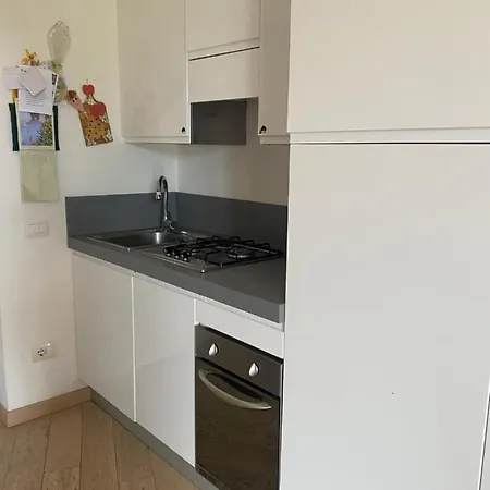 Viale I°maggio 3